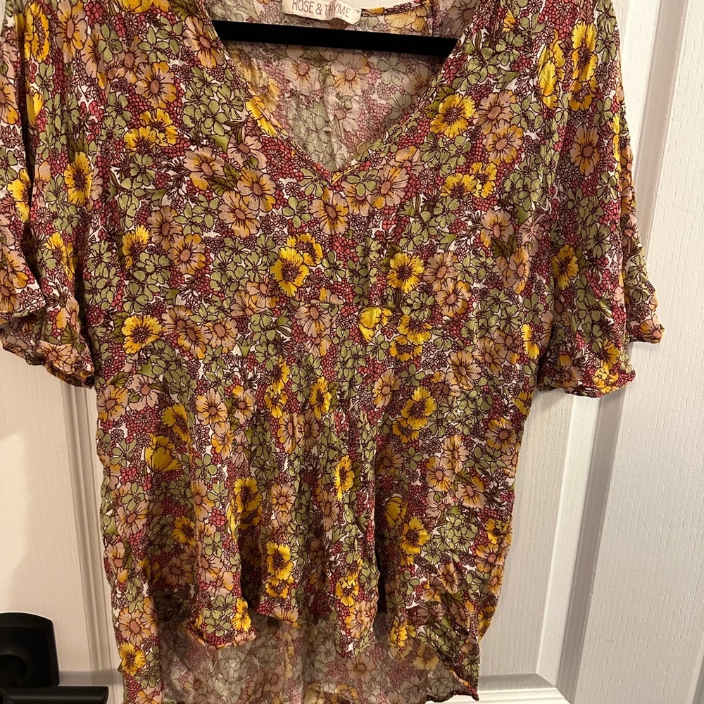 Beautiful Rose & Thyme top